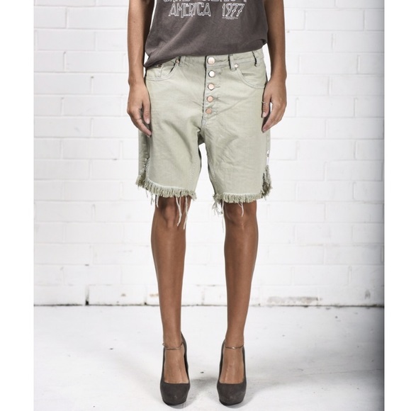 one teaspoon frankies